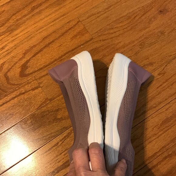 Comfort First by JABASIC Size 9.5 slip on sneaker most comfortable shoes - Picture 4 of 9